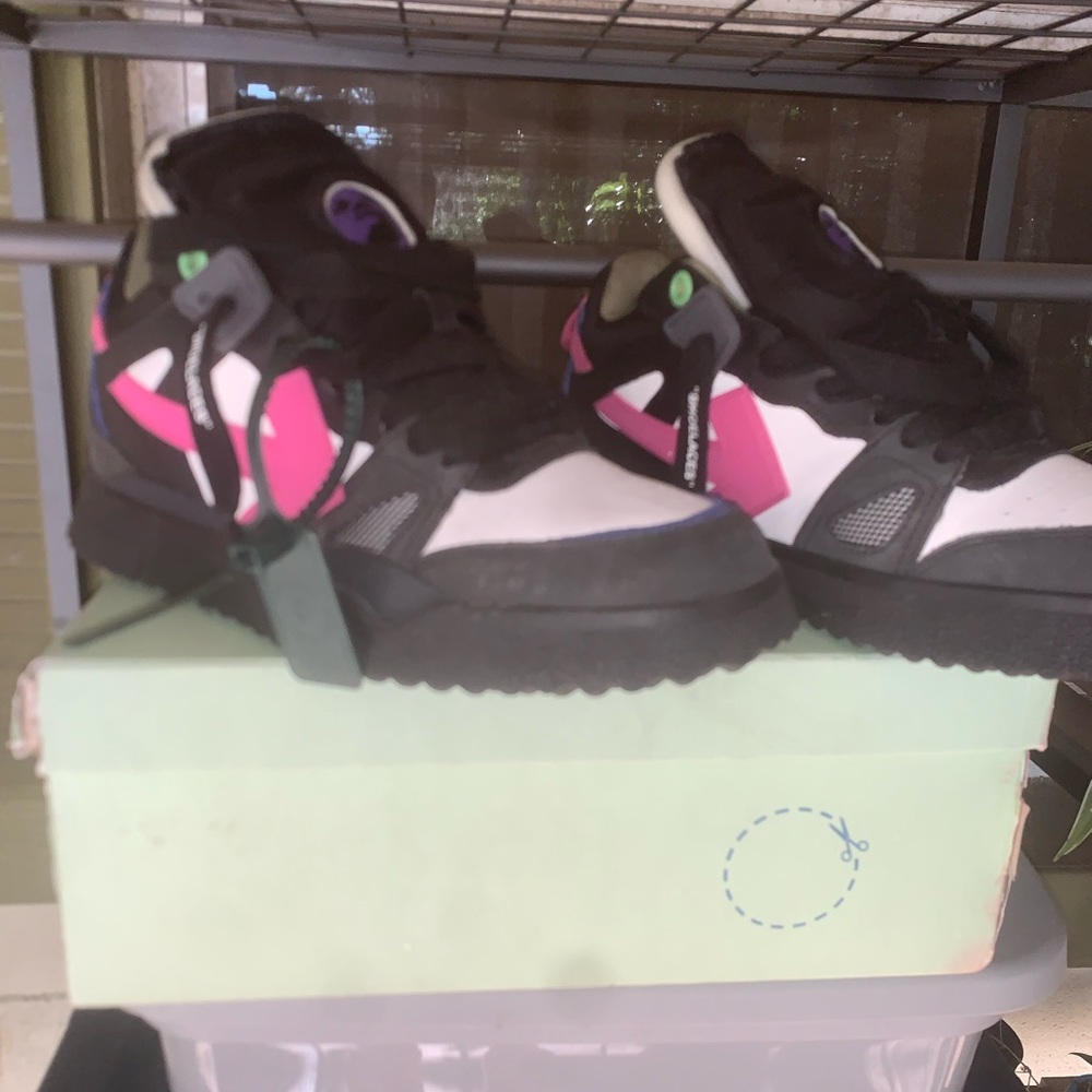 Off white size 11.5